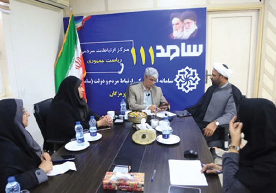 پاسخگویی رئیس دانشگاه علوم پزشکی از طریق سامانه سامد به شهروندان