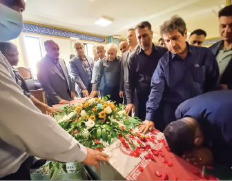 مراسم استقبال از پیکر شهید گمنام در شرکت آب و فاضلاب هرمزگان برگزار شد