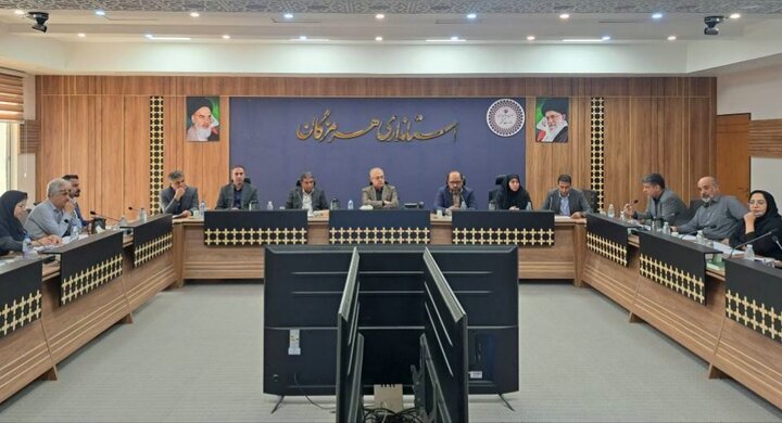 استاندار هرمزگان: حکمرانی داده‌محور لازمه ارتقای بهره‌وری و کیفیت تصمیم‌گیری در مدیریت است